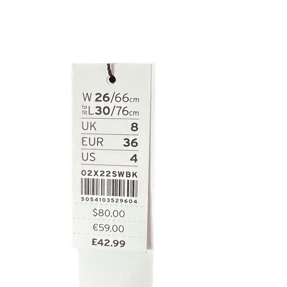 16. NWT Topshop Black Button Fly Jeans with Spilts on Sides - Picture 6 of 8